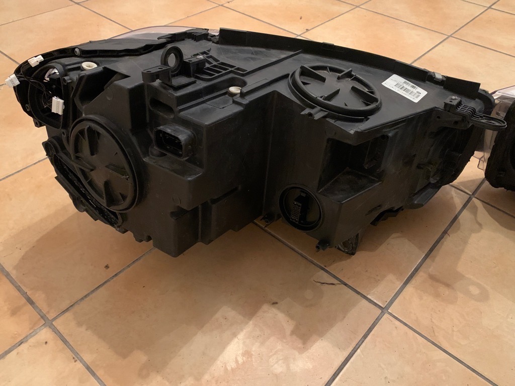 BMW X5 X6 F15 F16 F85 F86 Adaptive LED 7424171 / 7424172 (sin modulos) - Imagen 6