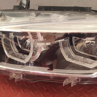BMW 3 4 BMW F30 f31 f80 f82  Adaptive LED 7453481 / 7471306 Europa (sin modulos)