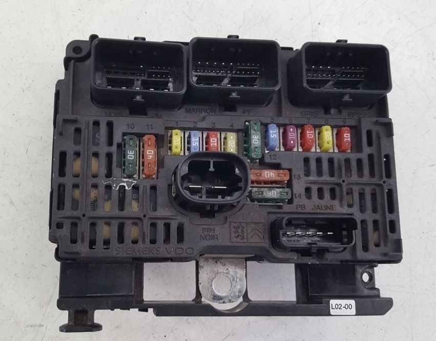MÓDULO BSM / CAJA DE FUSIBLES  Peugeot / Citroën BSM-L02-00 / S118983002/9658539280
